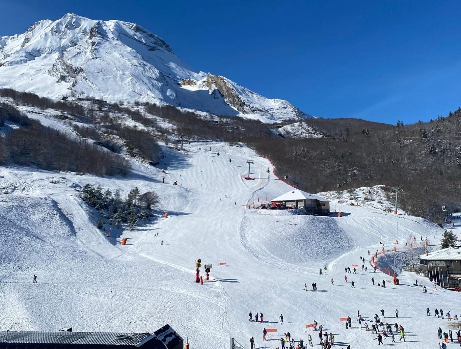 Le Skidoux 2*, Au Pied Des Pistes, Vue Montagne Gourette Exterior photo